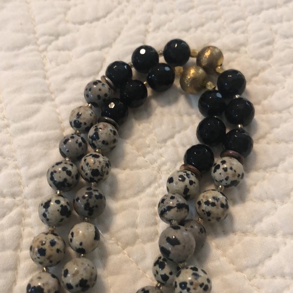 Loves Affect Long Necklace - Picture 3 of 3